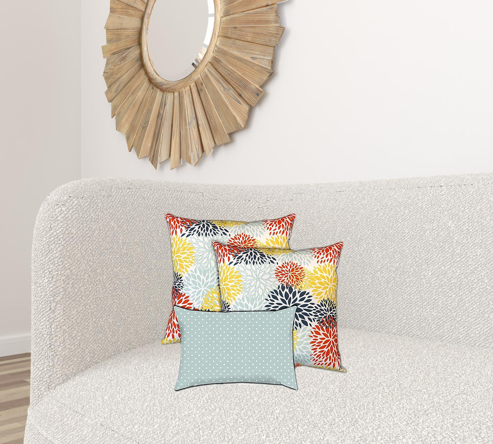 Homeroots Set Of Three 19" X 19" Seafoam And White Zippered Floral Throw Indoor Outdoor Pillow Cover  Uv Protected Polyester 472861