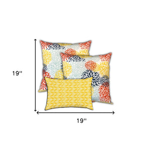 Homeroots Set Of Three 19" X 19" Seafoam And White Zippered Floral Throw Indoor Outdoor Pillow Cover  Uv Protected Polyester 472863