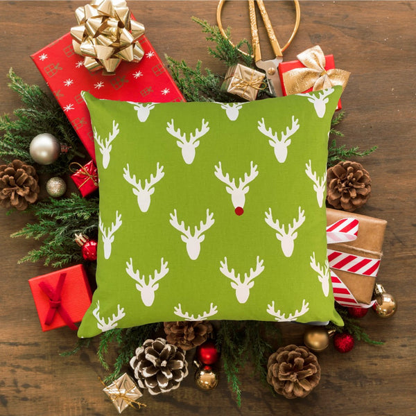 Homeroots 20" Green And White Reindeer Christmas Cotton Throw Pillow Cover   472981