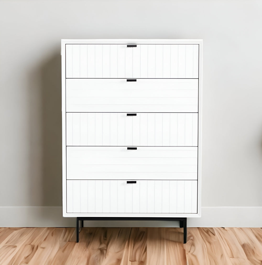 Homeroots 30" White Solid Wood Five Drawer Chest  Solid Wood 473071