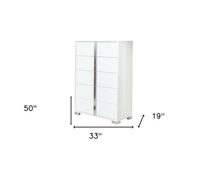 Homeroots 33" White Manufactured Wood Five Drawer Chest  Manufactured Wood 473080