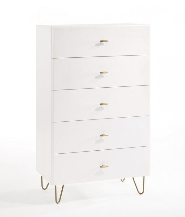 Homeroots 30" White Manufactured Wood Five Drawer Chest  Manufactured Wood 473084