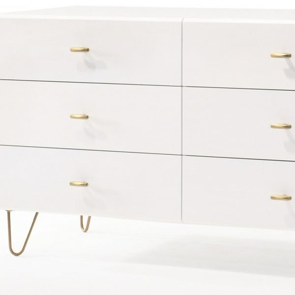 Homeroots 51" White Manufactured Wood Six Drawer Double Dresser  Manufactured Wood 473095