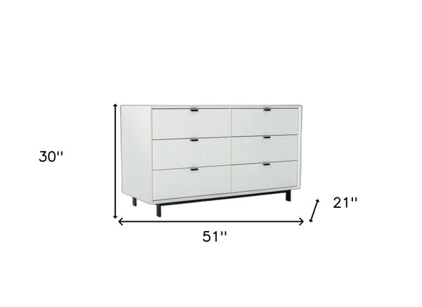 Homeroots 51" White Manufactured Wood Six Drawer Double Dresser  Manufactured Wood 473118