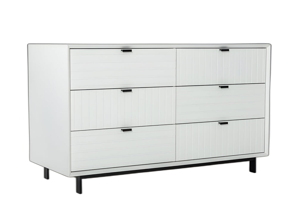 Homeroots 51" White Manufactured Wood Six Drawer Double Dresser  Manufactured Wood 473118