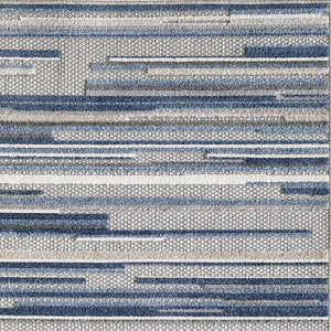 HomeRoots 5' Refreshing Blue Abstract Area Rug - Stain Resistant, Durable & Versatile for Indoor and Outdoor Spaces 7' X 9' Rectangle 473662