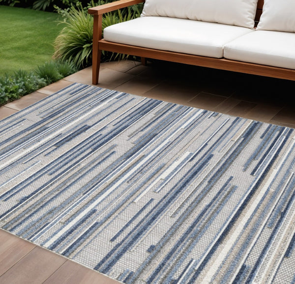 HomeRoots 5' Refreshing Blue Abstract Area Rug - Stain Resistant, Durable & Versatile for Indoor and Outdoor Spaces 8' X 10' Rectangle 473664