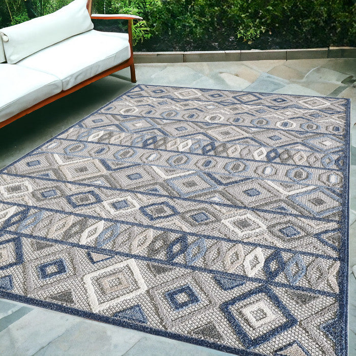 Homeroots 5' X 7' Blue And Gray Abstract Stain Resistant Indoor Outdoor Area Rug  Uv,Treated Polypropylene 473667