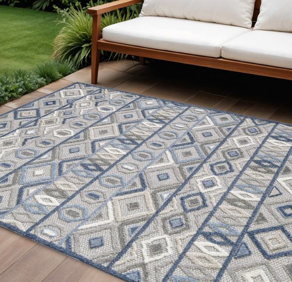 HomeRoots 5' Refresh Your Space with a Stylish Blue and Gray Abstract Stain-Resistant Indoor Outdoor Area Rug 8' X 10' Rectangle 473670