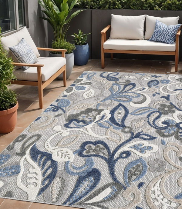 HomeRoots 5' Elegant Blue and Gray Floral Area Rug for Indoor and Outdoor Spaces - Durable, Low-Maintenance Design 5' X 7' 473673