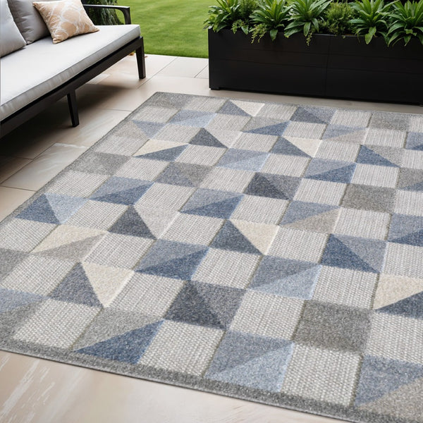 HomeRoots 5' Blue and Gray Geometric Area Rug – Stain Resistant, Durable, Modern Design for Indoor & Outdoor Use 5' X 7' Rectangle 473679