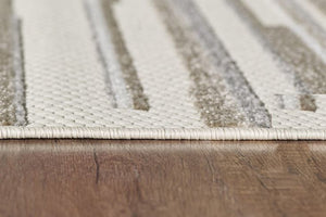 Homeroots 5' X 7' Gray Abstract Stain Resistant Indoor Outdoor Area Rug  Uv,Treated Polypropylene 473685