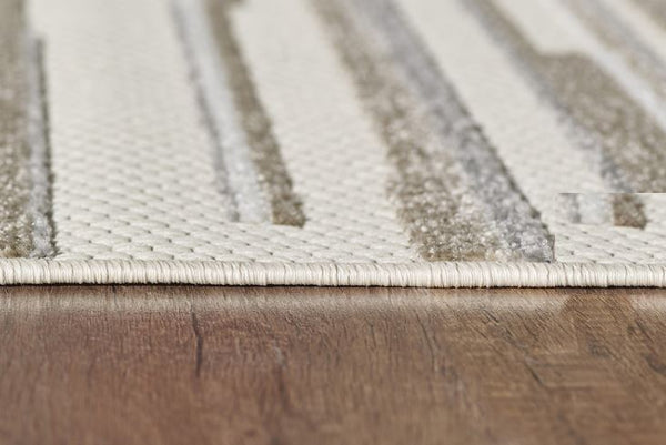 Homeroots 7' X 9' Gray Abstract Stain Resistant Indoor Outdoor Area Rug  Uv,Treated Polypropylene 473686