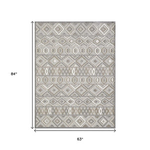 HomeRoots 5' Gray and Ivory Southwestern Area Rug – Stain Resistant, Durable, Indoor/Outdoor Style for Every Space 5' X 7' Rectangle 473691