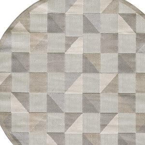 HomeRoots 5' Gray Geometric Area Rug - Stain Resistant, Durable, Versatile for Indoor & Outdoor Living Spaces 8' Round Round 473699