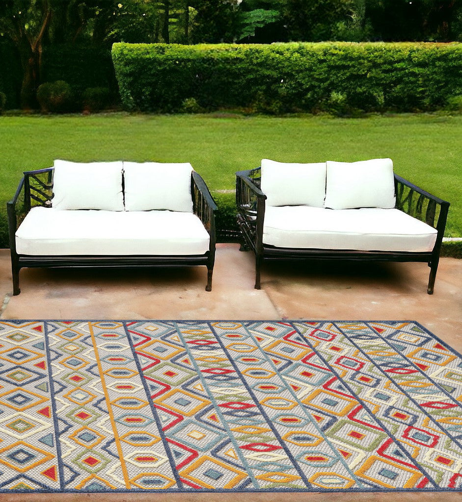 Homeroots 7' X 9' Ivory And Blue Southwestern Stain Resistant Indoor Outdoor Area Rug  Uv,Treated Polypropylene 473704