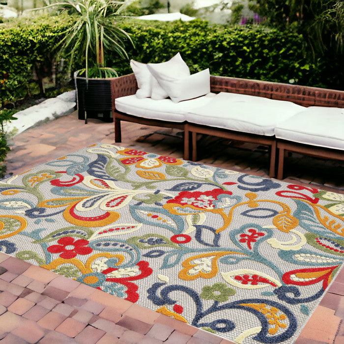 Homeroots 8’ X 10’ Multicolor Jacobean Floral Indoor Outdoor Area Rug  Uv,Treated Polypropylene 473712