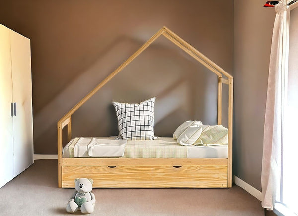 Homeroots Natural Wood Twin With Trundle  Manufactured Wood 473784