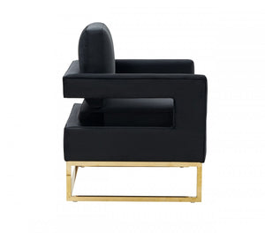 Homeroots 34" Black And Gold Velvet Arm Chair   473816