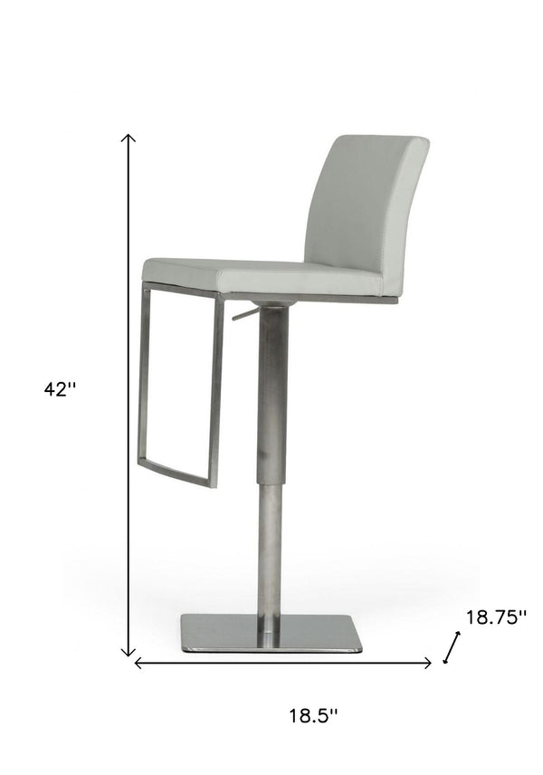 Homeroots 32" Light Gray And Silver Faux Leather And Stainless Steel Swivel Low Back Bar Height Bar Chair   473897