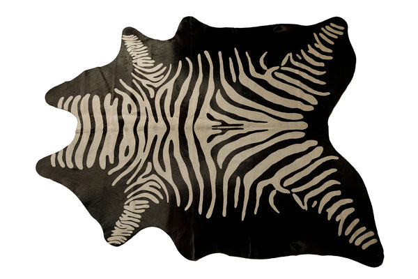 Homeroots 6' X 7' Off White And Black Zebra Print Genuine Cowhide Area Rug  Cowhide 473904