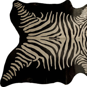 Homeroots 6' X 7' Off White And Black Zebra Print Genuine Cowhide Area Rug  Cowhide 473904