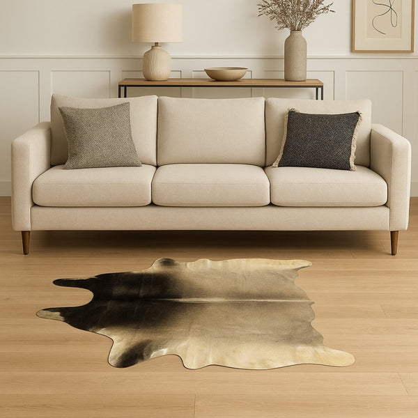 HomeRoots 5' Gray Cowhide Ombre Handmade Area Rug - Artisan Crafted, Durable, Stain-Resistant, Modern Design! 473906