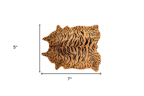 Homeroots 5' X 7' Natural Brown And Black Cowhide Animal Print Handmade Area Rug  Cowhide 473907