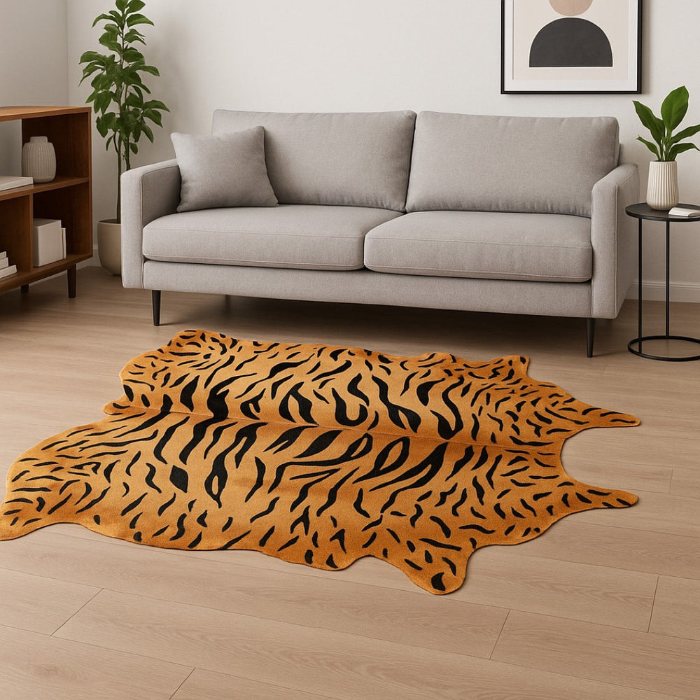 HomeRoots 5' X 7' Handmade Natural Cowhide Area Rug - Bold Tiger Striped Design for Modern Interiors & Durability 473907