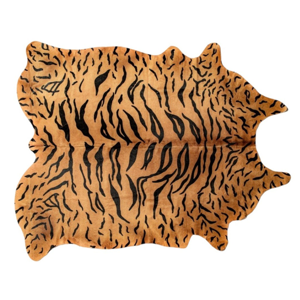 HomeRoots 5' X 7' Handmade Natural Cowhide Area Rug - Bold Tiger Striped Design for Modern Interiors & Durability 473907