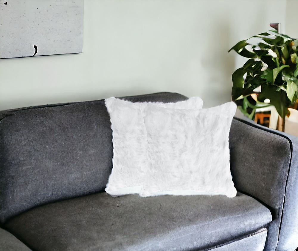 Homeroots Set Of Two 18" White Rabbit Zippered Natural Fur Throw Pillows   473926