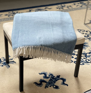 Homeroots Aqua Blue And White Dreamy Soft Herringbone Throw Blanket  Cotton 474026