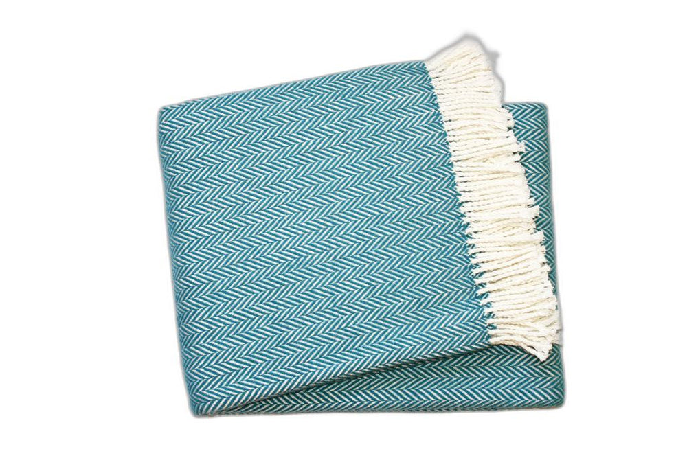Homeroots 55" X 70" Teal Blue And White Woven Herringbone Plush Throw Blanket  Cotton 474028