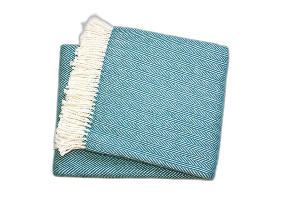 Homeroots 55" X 70" Teal Blue And White Woven Herringbone Plush Throw Blanket  Cotton 474028