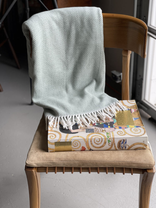 Homeroots 55" X 70" Sage And Ivory Woven Cotton Herringbone Plush Throw Blanket  Cotton Blend 474029