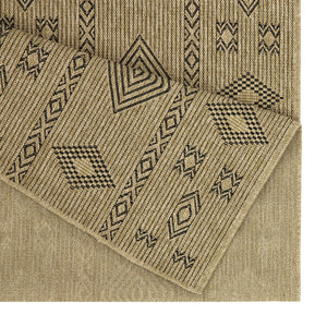 English Elm Earth Jute-Inspired Indoor/Outdoor Area Rug, 2'7"X7'3", Stain Resistant, Durable, Modern Beige & Black B186P198813