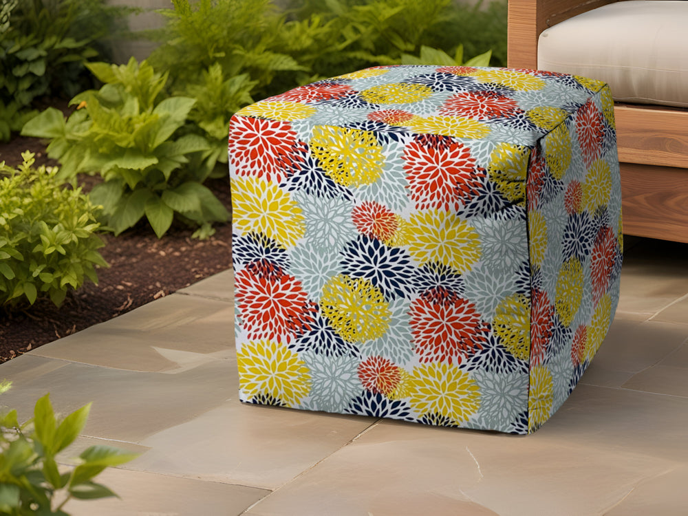 Homeroots 17" Green Polyester Cube Floral Indoor Outdoor Pouf Ottoman Green  474355