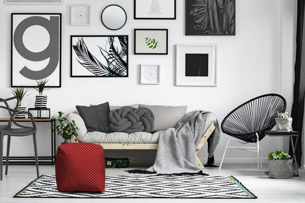 Homeroots 17" Red Polyester Cube Polka Dots Indoor Outdoor Pouf Ottoman Red  474381