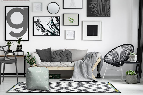 Homeroots 17" Green Polyester Cube Indoor Outdoor Pouf Ottoman Green  474385