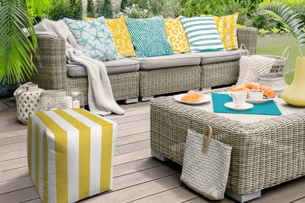 Homeroots 17" Yellow And White Polyester Cube Striped Indoor Outdoor Pouf Ottoman Pineapple  474390