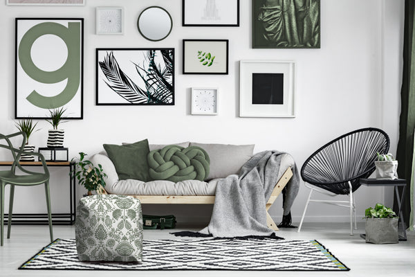 Homeroots 17" Green Polyester Cube Indoor Outdoor Pouf Ottoman Green  474473