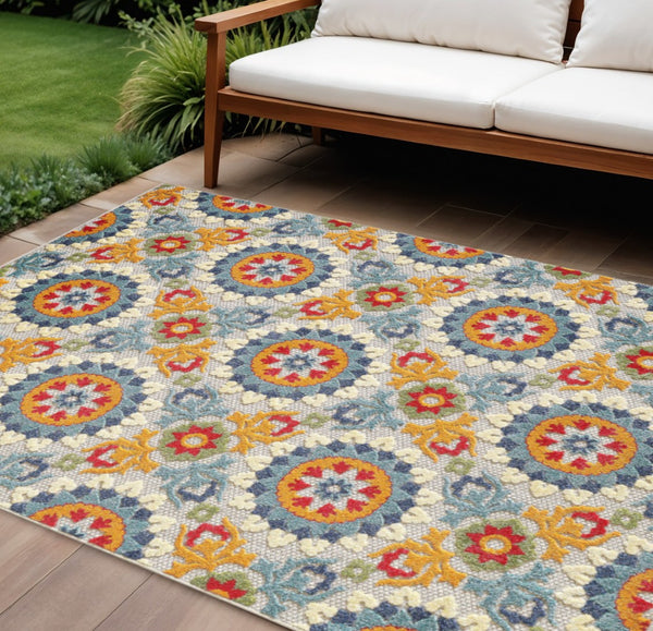 HomeRoots 5' Bold Orange and Ivory Moroccan Area Rug - Stain Resistant, Indoor/Outdoor Durability for Homes 7' X 9' Rectangle 475215