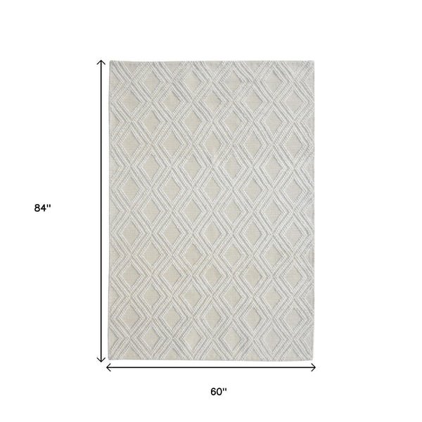 HomeRoots 5' Handmade Ivory Geometric Area Rug – Modern Style for Living Spaces, Durable & Versatile Design 5' X 7' 475218