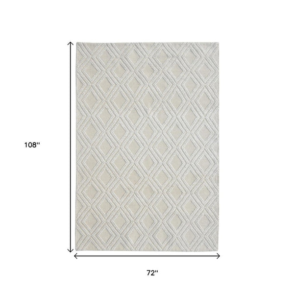 HomeRoots 5' Handmade Ivory Geometric Area Rug – Modern Style for Living Spaces, Durable & Versatile Design 6' X 9' 475219