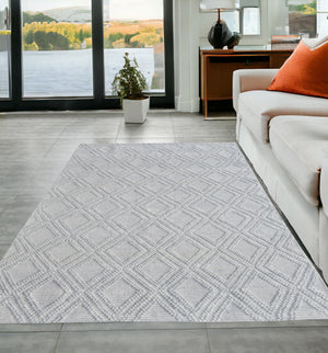 Homeroots 5' X 7' Gray Geometric Handmade Area Rug  Polyester 475222