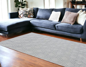 Homeroots 8' X 11' Gray Geometric Handmade Area Rug  Polyester 475224