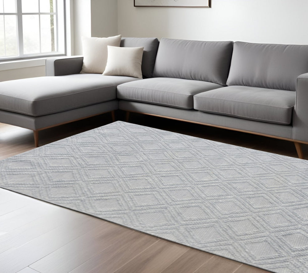 HomeRoots 9' Gray Diamond Lattice Area Rug – Modern Elegance with Plush Comfort, Stain-Resistant Durability 9' X 13' 475225