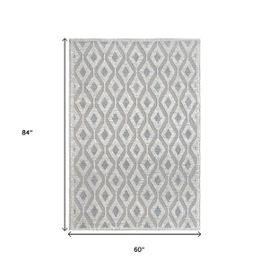 HomeRoots 5' Stylish Gray and Ivory Geometric Handmade Area Rug - Modern Comfort for Any Living Space! 5' X 7' 475230