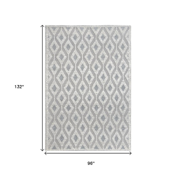 HomeRoots 5' Stylish Gray and Ivory Geometric Handmade Area Rug - Modern Comfort for Any Living Space! 8' X 11' 475232