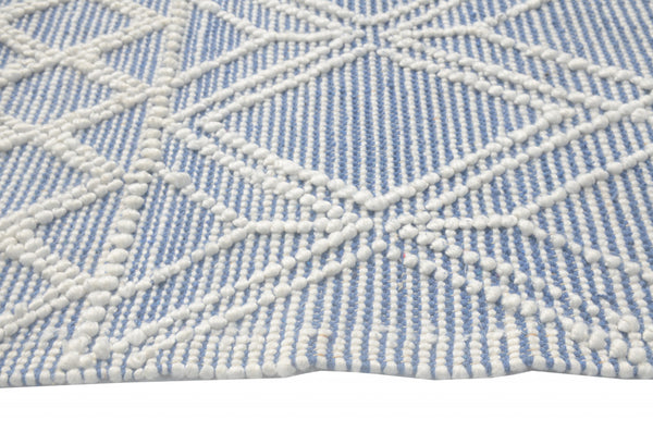 Homeroots 5' X 7' Blue And Ivory Geometric Handmade Area Rug  Polyester 475234